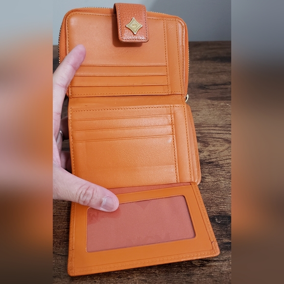 MCM Orange Short Wallet - Picture 13 of 14